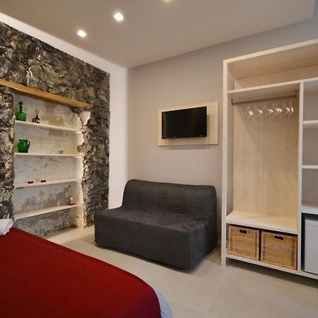 B&B Donna Marisa Pompei Bagian luar foto