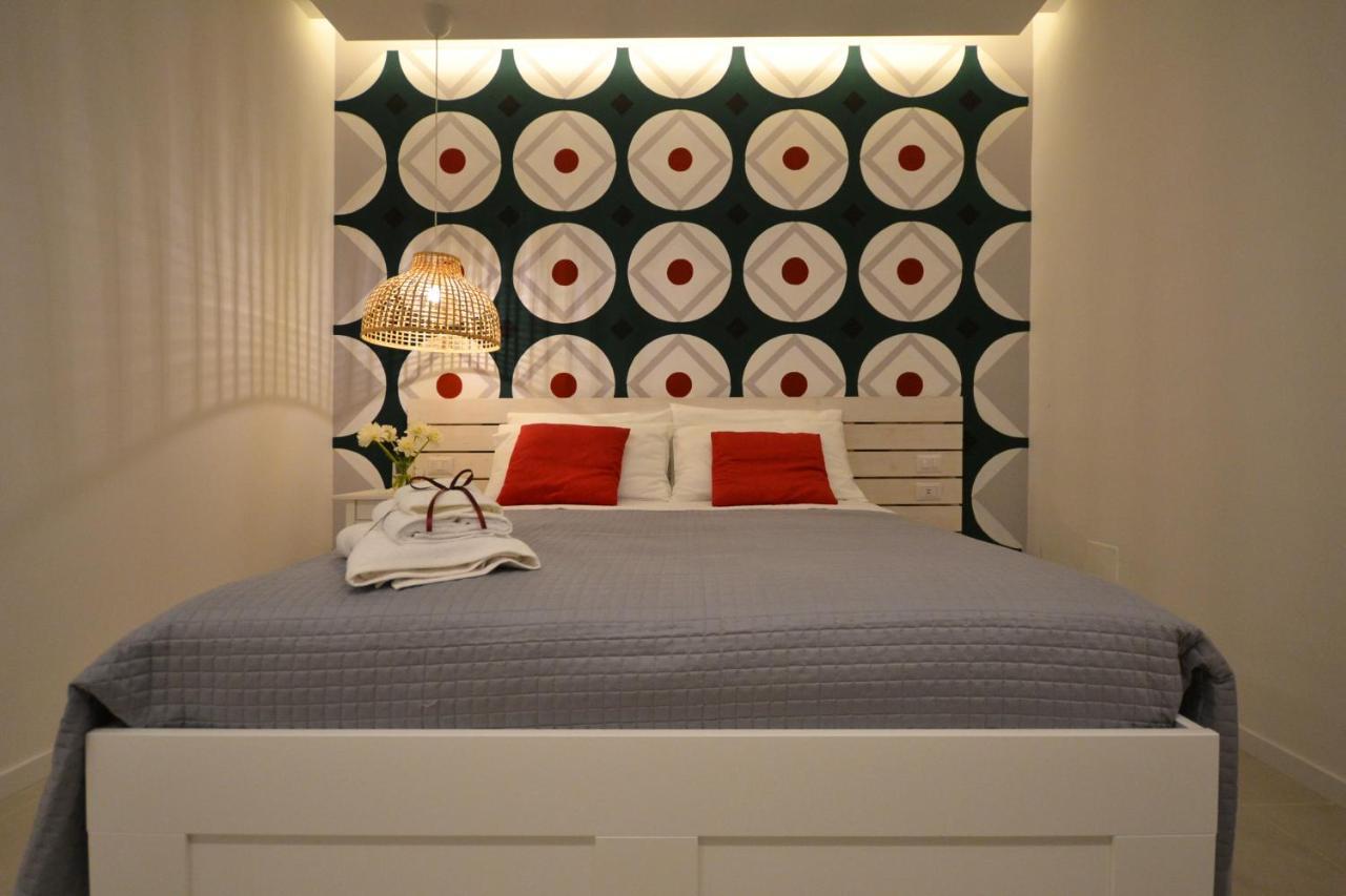 B&B Donna Marisa Pompei Bagian luar foto